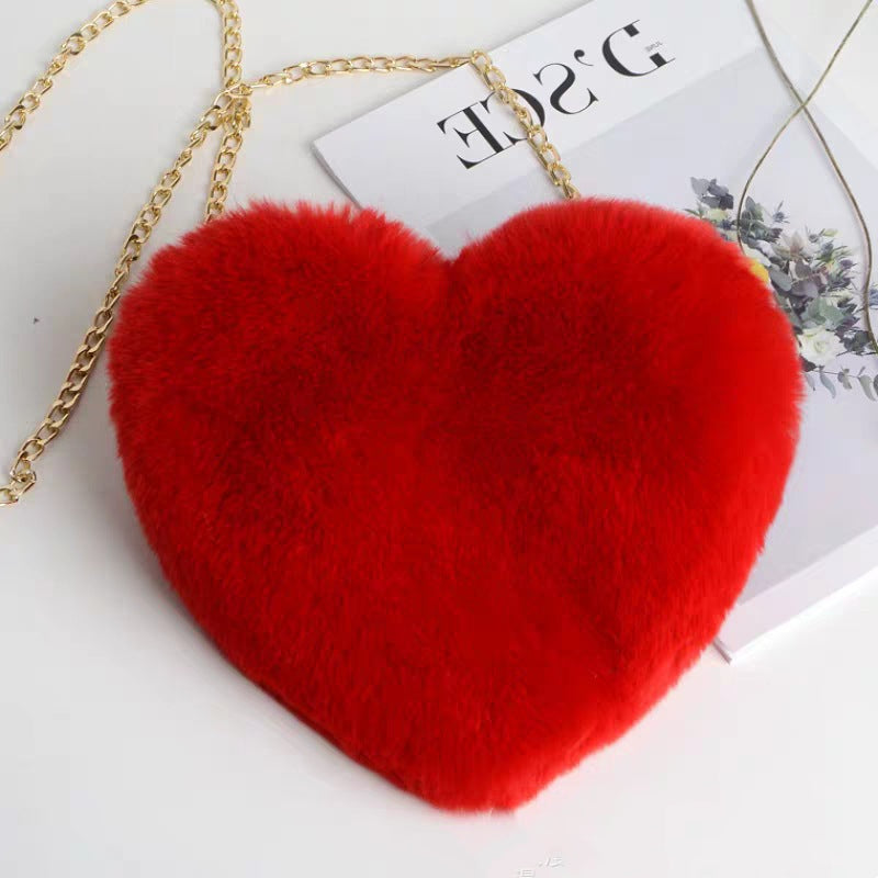 Love shaped purse with chain strap