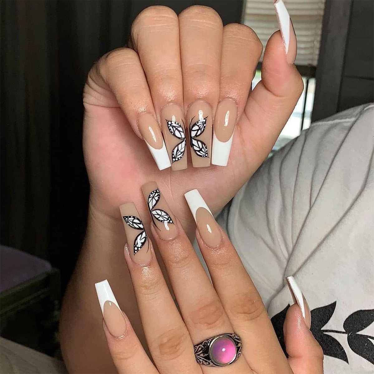 White French Butterfly Fake Nails Press On Nails