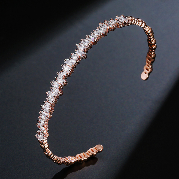 Luxury micro-inlaid zircon bracelet